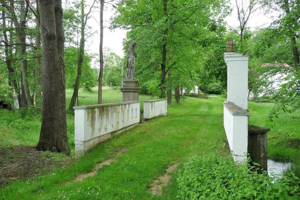 Chalupa U Kolcavy Volenice  ภายนอก รูปภาพ